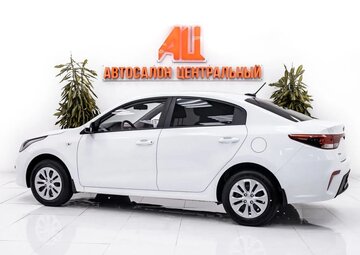 Kia Rio Вид 3