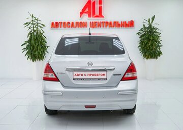 Nissan Tiida Вид 4