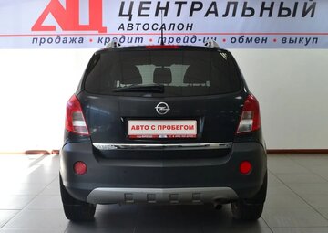 Opel Antara Вид 4