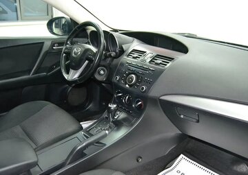 Mazda 3 Вид 5