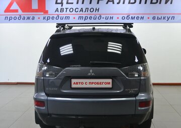 Mitsubishi Outlander Вид 4
