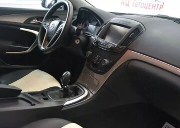 Opel Insignia Вид 5