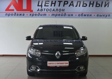 Renault Logan Вид 2