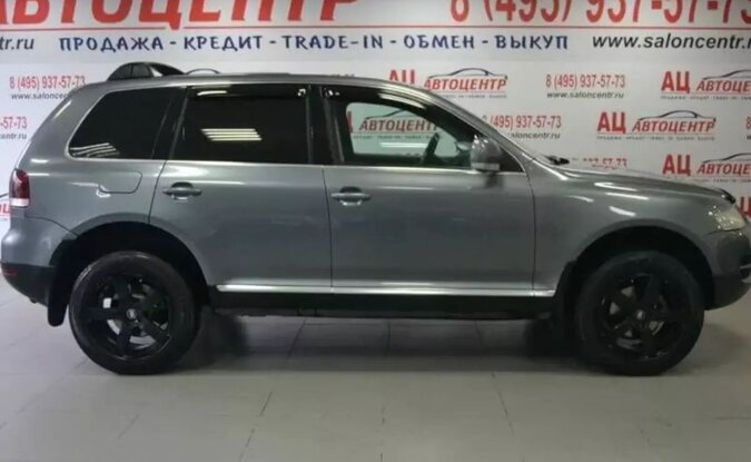 Volkswagen Touareg