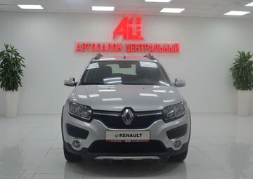 Renault Sandero Вид 2