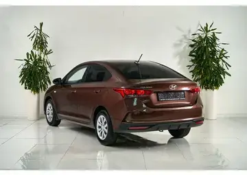 Hyundai Solaris Вид 4