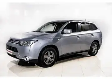 Mitsubishi Outlander Вид 1