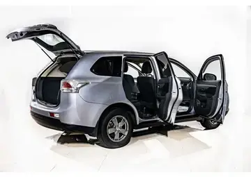 Mitsubishi Outlander Вид 5