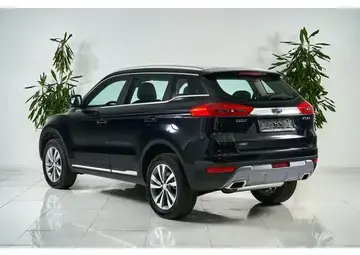 Geely Atlas Вид 5