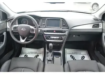 Hyundai Sonata Вид 4
