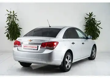 Chevrolet Cruze Вид 5