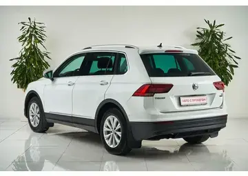 Volkswagen Tiguan Вид 4