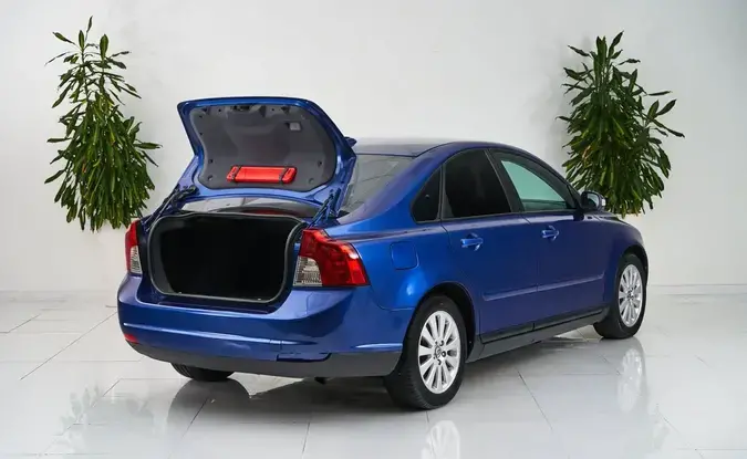Volvo S40