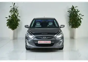 Hyundai Solaris Вид 2