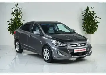 Hyundai Solaris Вид 3