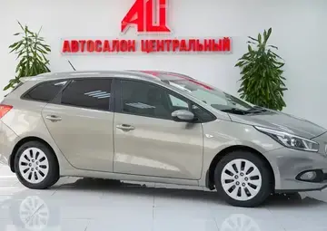 Kia Ceed Вид 3