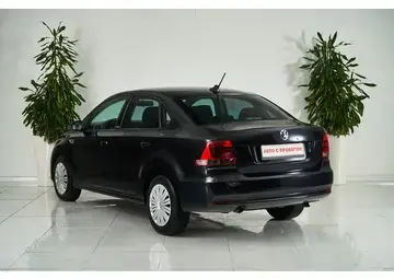 Volkswagen Polo Вид 4