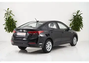 Hyundai Solaris Вид 5
