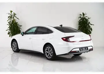 Hyundai Sonata Вид 4