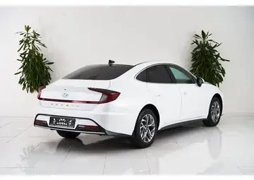 Hyundai Sonata Вид 5