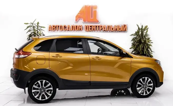 Lada XRAY