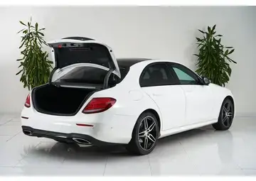 Mercedes benz E-Класс Вид 5