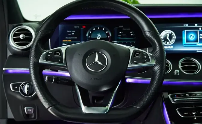 Mercedes benz E-Класс