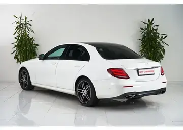 Mercedes benz E-Класс Вид 4