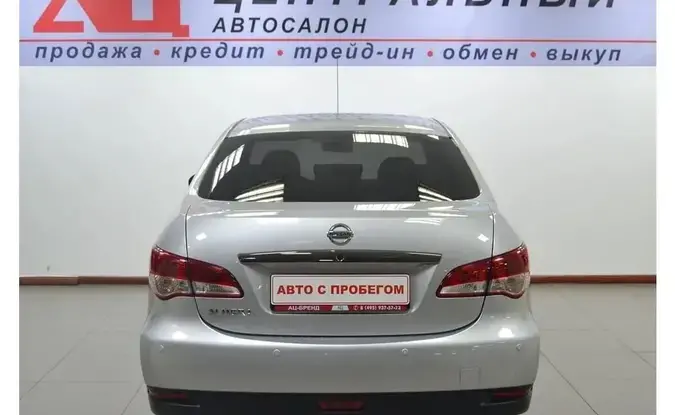 Nissan Almera