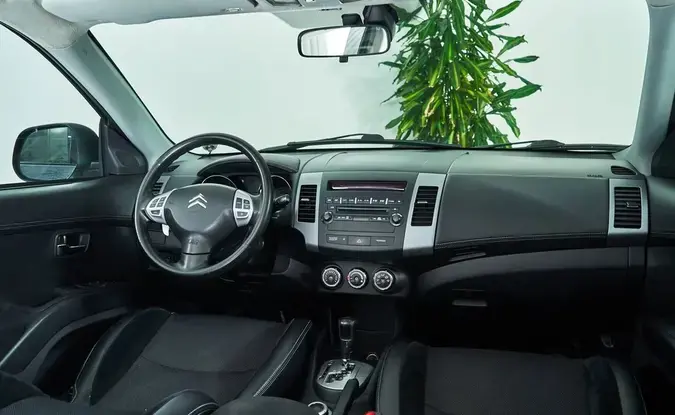 Citroen C-Crosser