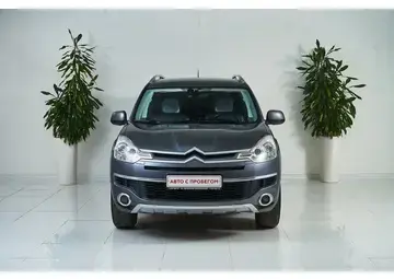 Citroen C-Crosser Вид 2