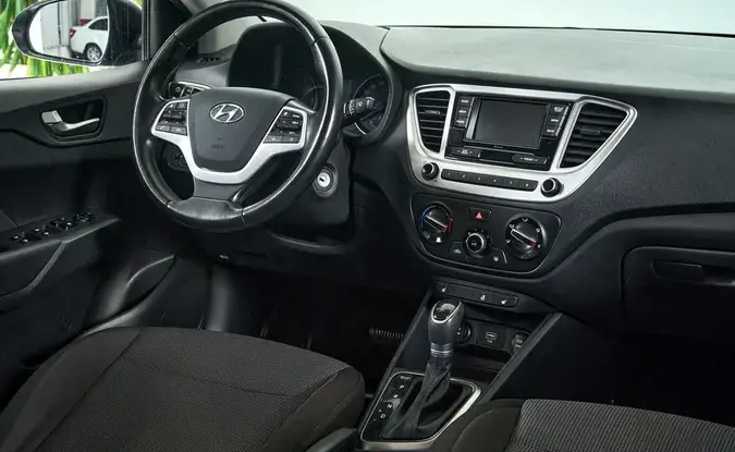 Hyundai Solaris