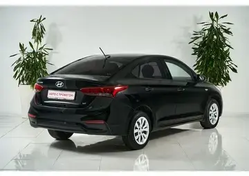 Hyundai Solaris Вид 4