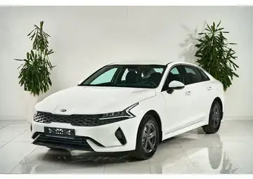 Kia K5 Вид 1