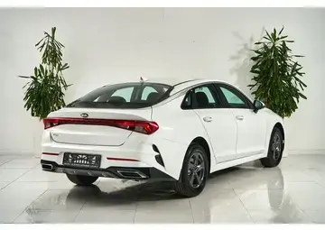 Kia K5 Вид 5