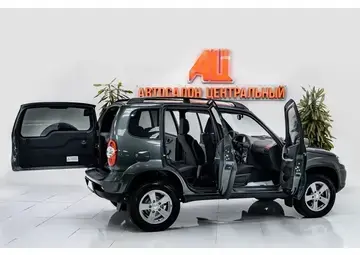 Chevrolet Niva Вид 5