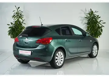 Opel Astra Вид 5