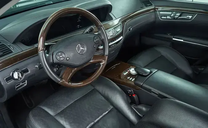 Mercedes benz S-Класс