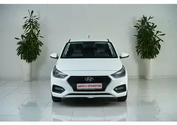 Hyundai Solaris Вид 2