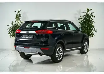 Geely Atlas Вид 4