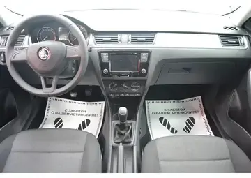 Skoda Rapid Вид 4