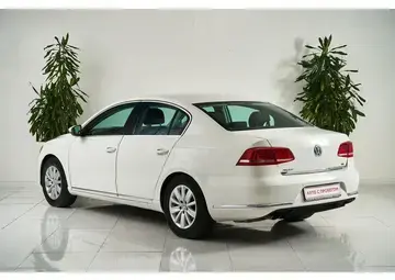Volkswagen Passat Вид 4