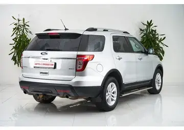 Ford Explorer Вид 5