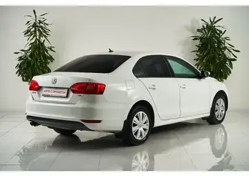 Volkswagen Jetta Вид 5