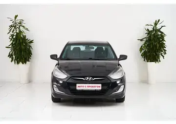 Hyundai Solaris Вид 2