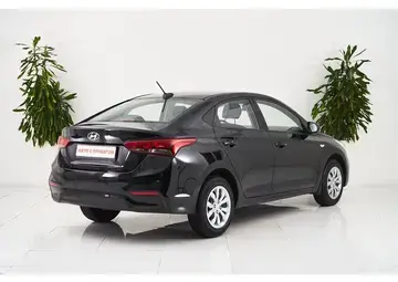 Hyundai Solaris Вид 5
