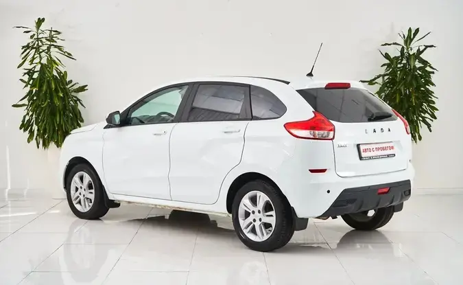 Lada XRAY