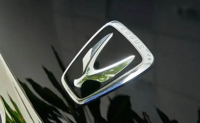 Hyundai Equus