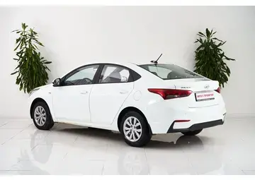 Hyundai Solaris Вид 4