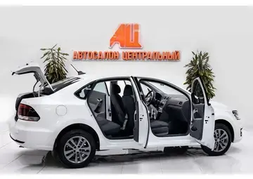 Volkswagen Polo Вид 4